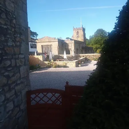 Charming, Wonderfully Cosy One Bedroom Giggleswick